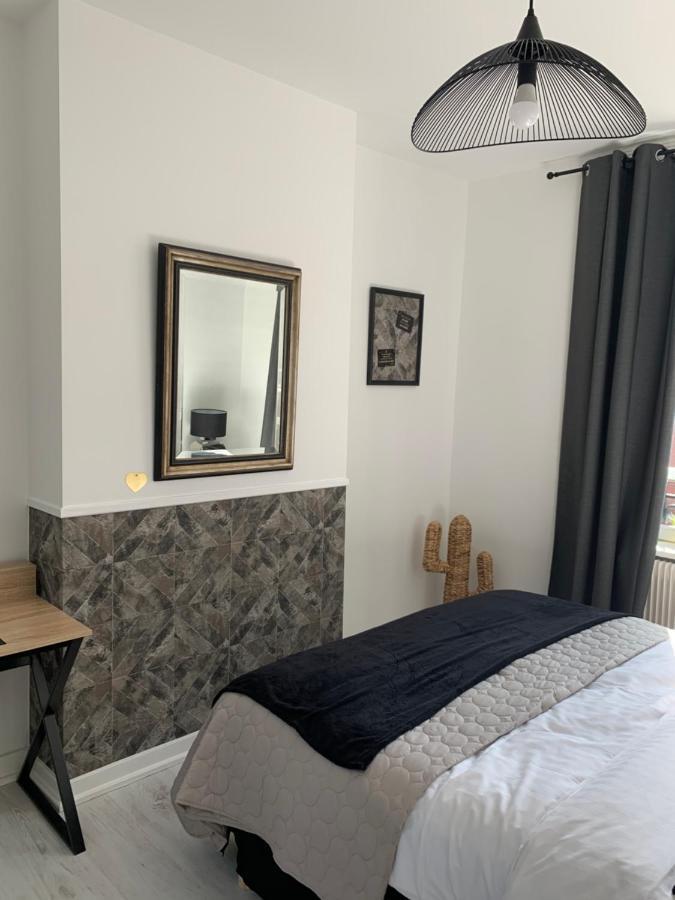 A & V Appart'Hotel ลีลล์ ภายนอก รูปภาพ